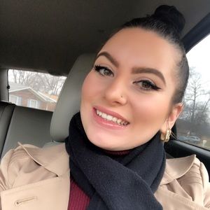 Meet your Posher, Maile